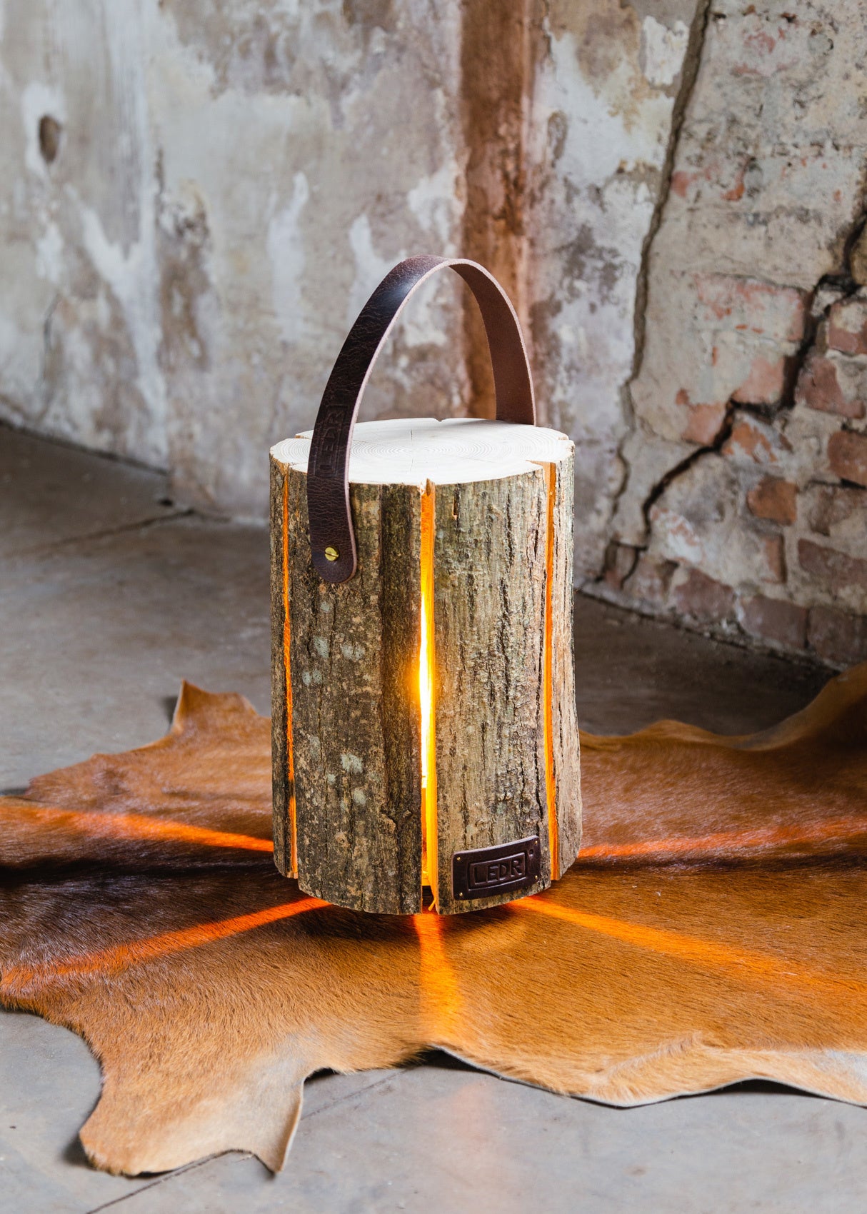 Wood Light - Ash Wood M || Leather edition