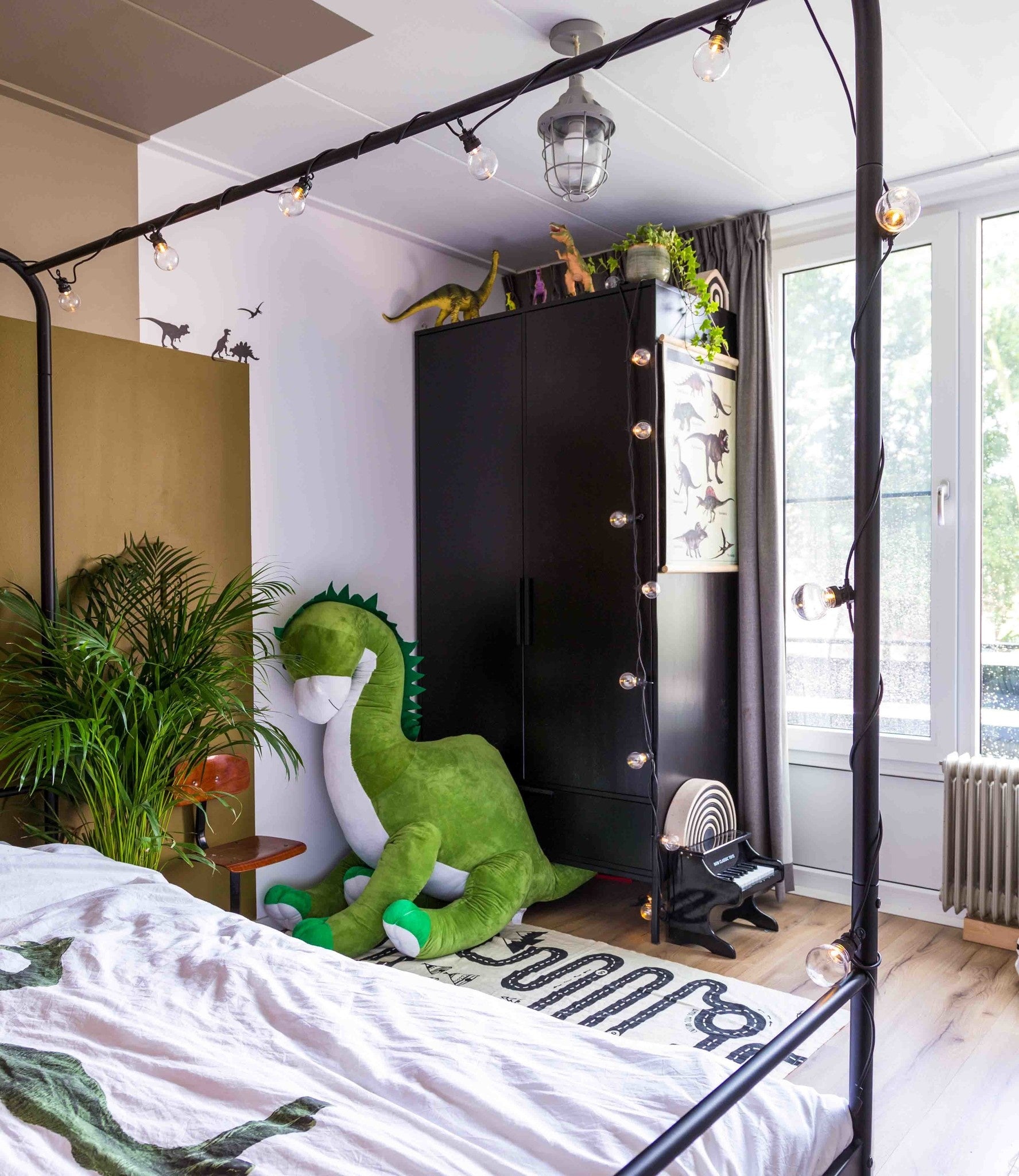 Regular Round Bulbs Patio String Light