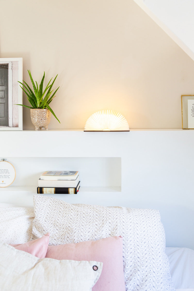 Book Lamp Maple Brown S