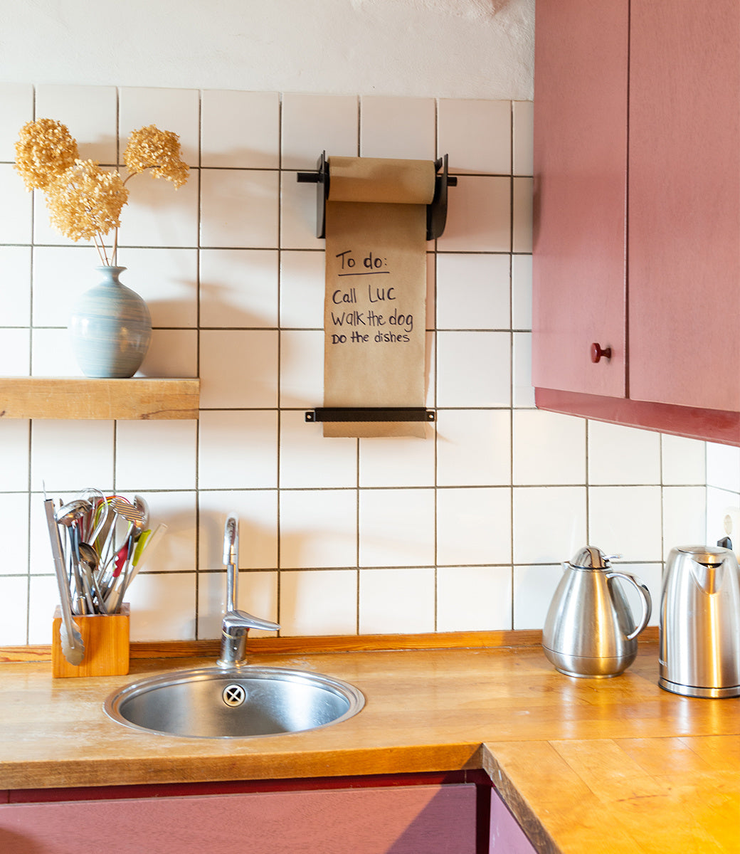 Kraft Paper Roller M - Black