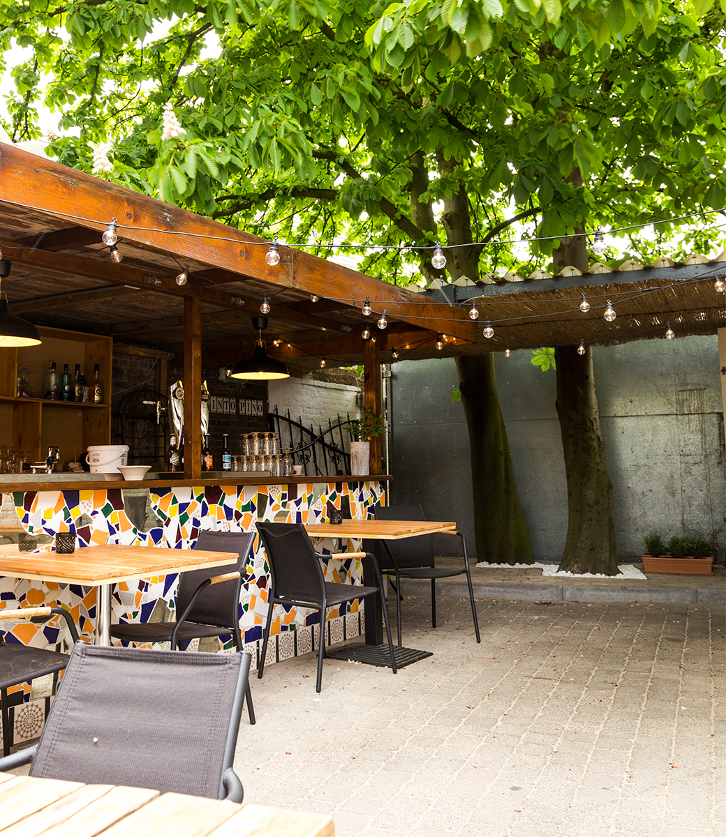 Regular Round Bulbs Patio String Light