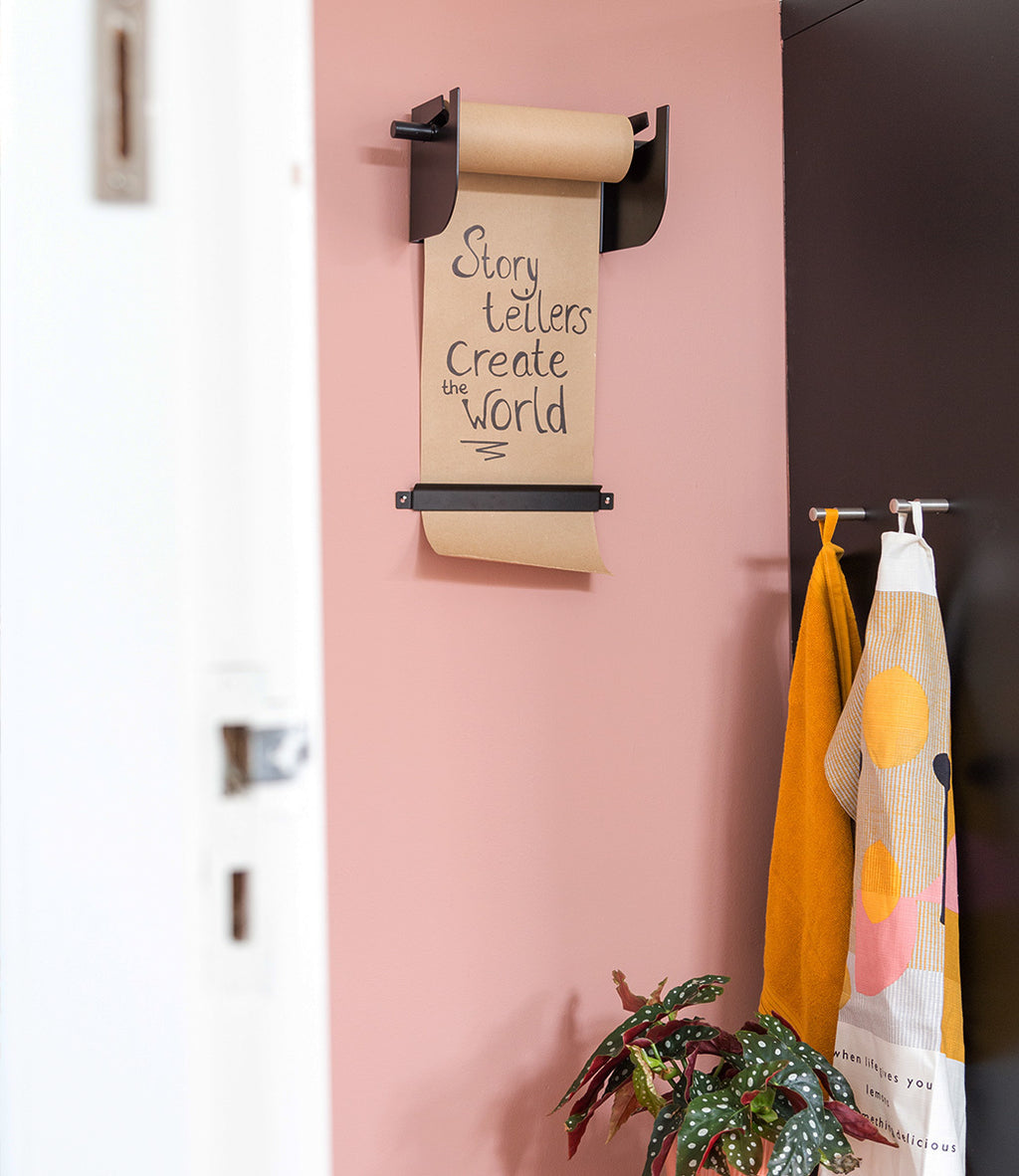 Kraft Paper Roller M - Black
